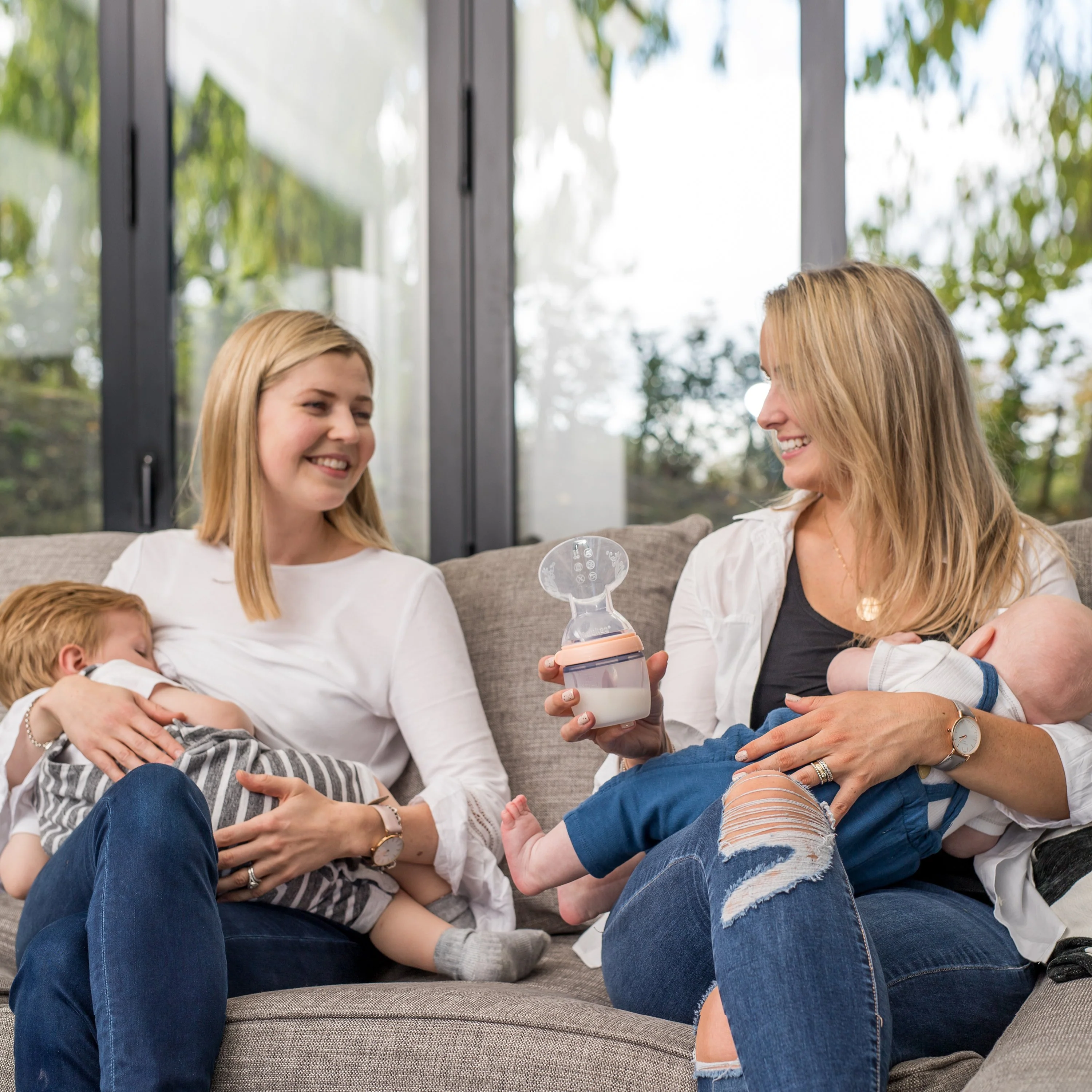 Haakaa Gen 3 Silicone Breast Pump Flange and Bottle Set 160 ml/6 oz - Image 4