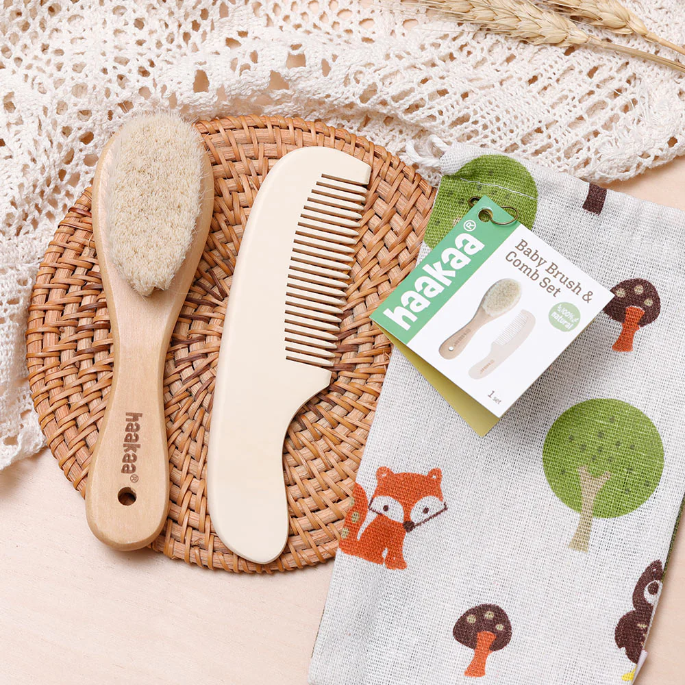 Haakaa Goats Wool Wooden Baby Brush & Comb Set - Image 2