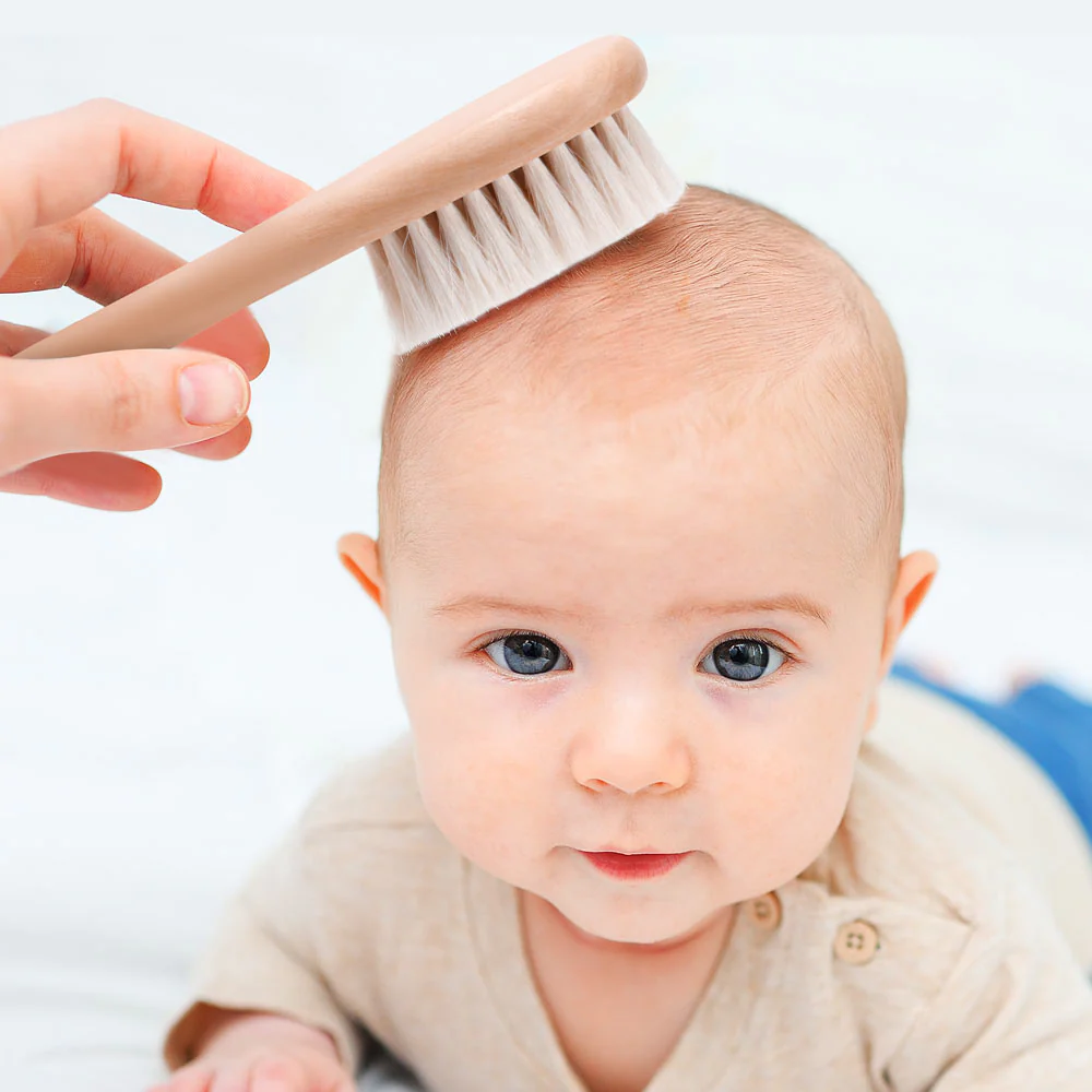 Haakaa Goats Wool Wooden Baby Brush & Comb Set (Pack of 2) - Image 4
