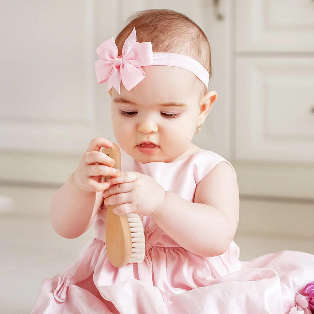 Haakaa Goats Wool Wooden Baby Brush & Comb Set (Pack of 2) - Image 5