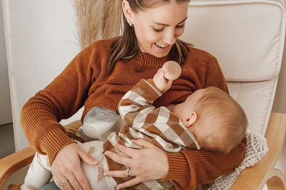 Haakaa Generation 2 Silicone Breast Pump with Suction Base 5 oz 1pk - Image 3