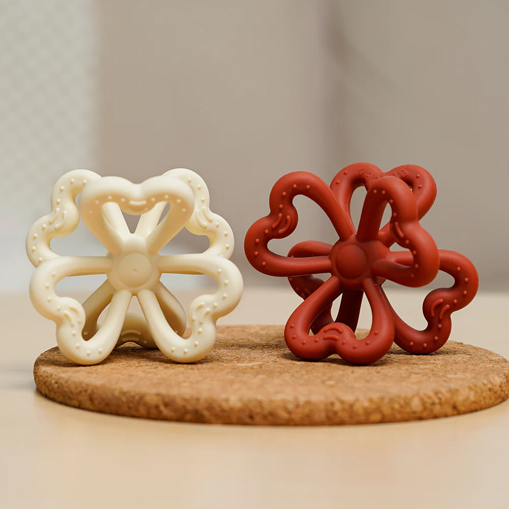 Haakaa Silicone Clover Teether 1 PK (Pack of 4) - Image 6